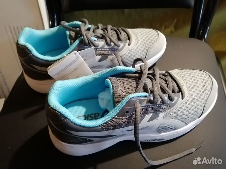 Кроссовки беговые asics stormer