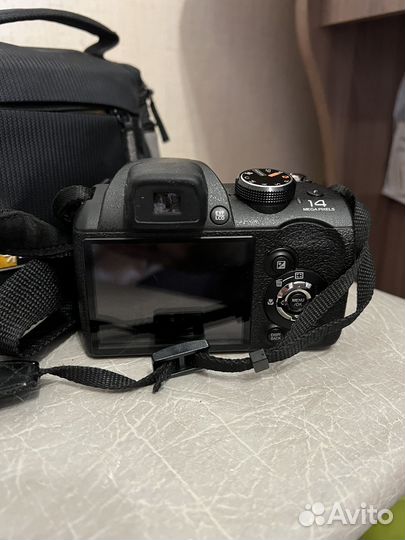 Фотоаппарат Fujifilm FinePix S4000 30x