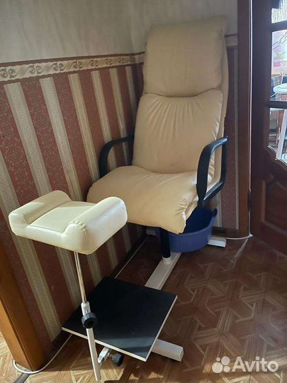 Педикюрное кресло