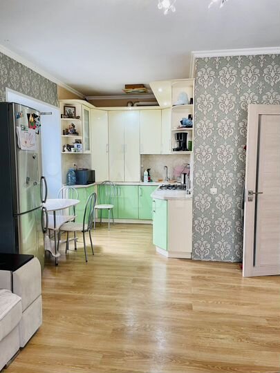 2-к. квартира, 56 м², 2/3 эт.