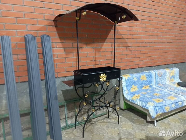 Мангал с крышей