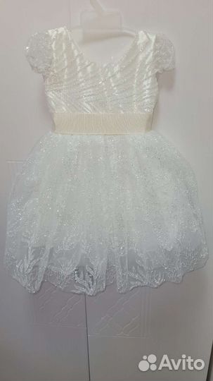 Платье нарядное 92