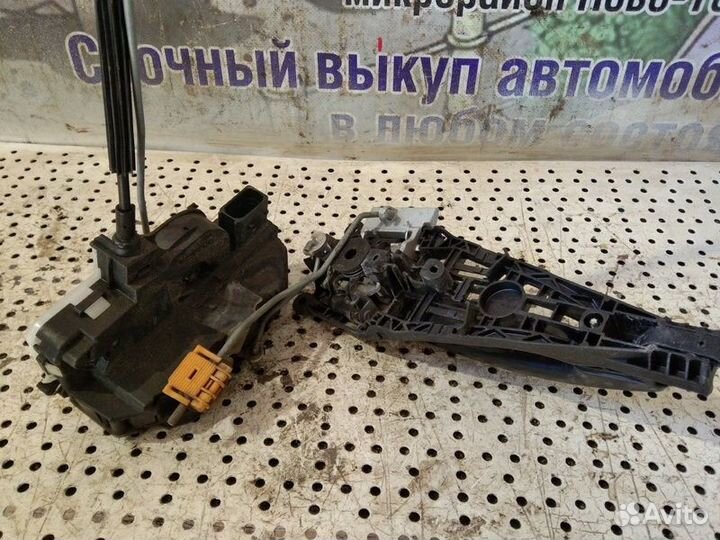 Замок двери передний левый Chevrolet Cruze