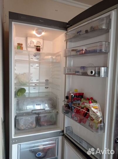 Холодильник бу whirlpool