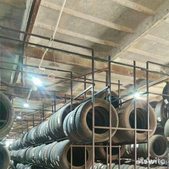 Triangle TR968 235/35 R19 91V