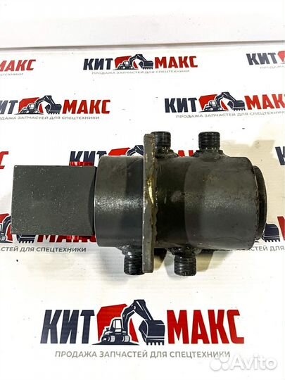 Гидрораспределитель (Поворотный штуцер) 001200050