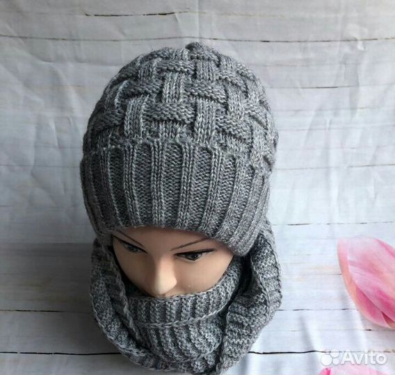 Комплект шапка и снуд