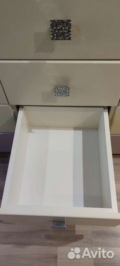 Мебель шкафы и комоды