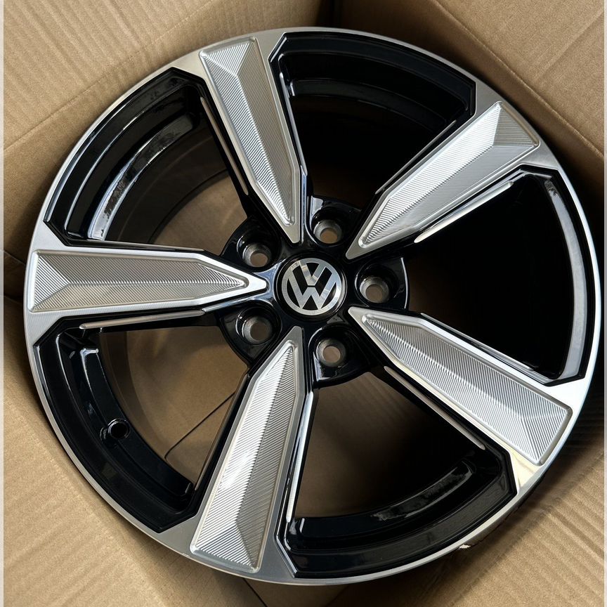 Литые диски Stuttgart 7.5×R17 5×100