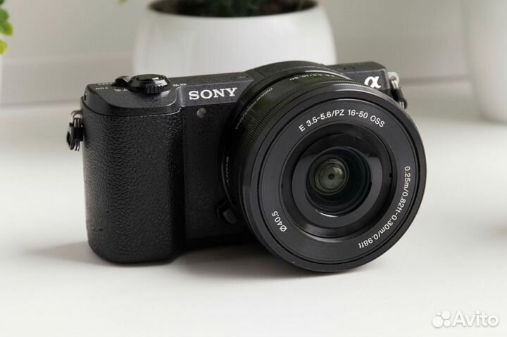 Sony A5100 Kit (Пробег 2 тысячи)