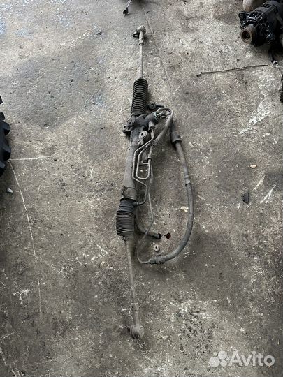 Hyundai elantra 3 рулевая рейка