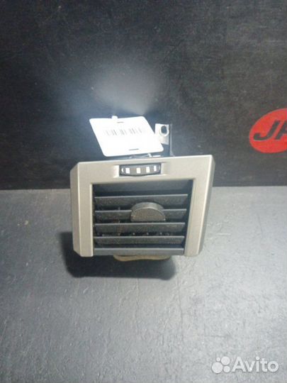 Дефлектор обдува правый Land Rover Range Rover