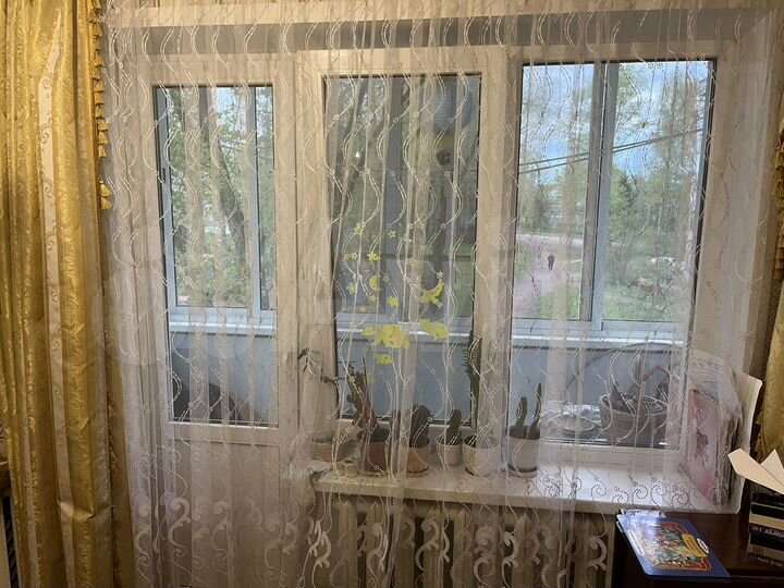 3-к. квартира, 58 м², 2/5 эт.