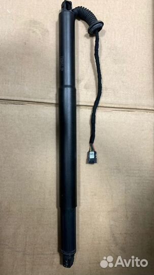 Амортизатор крышки багажника BMW X6 f16 f86