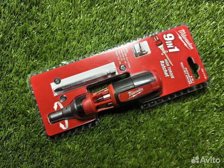 Отвертка с трещоткой универсальной Milwaukee
