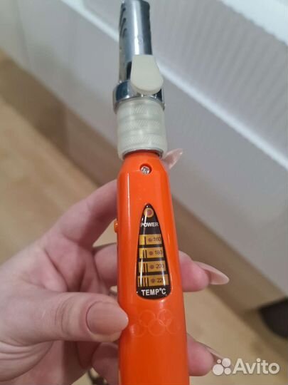 Плойка для завивки волос