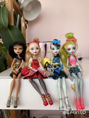 Кукла монстер хай Мауседес Кинг