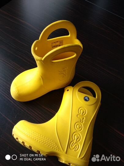 Резиновые сапоги Crocs
