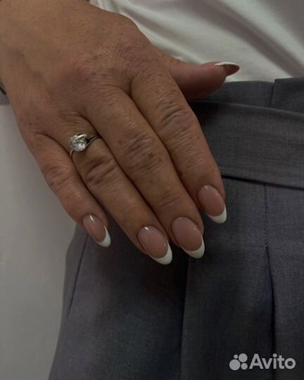 Маникюр на дому