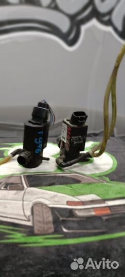 Насос омывателя Toyota lexus 85330-52030