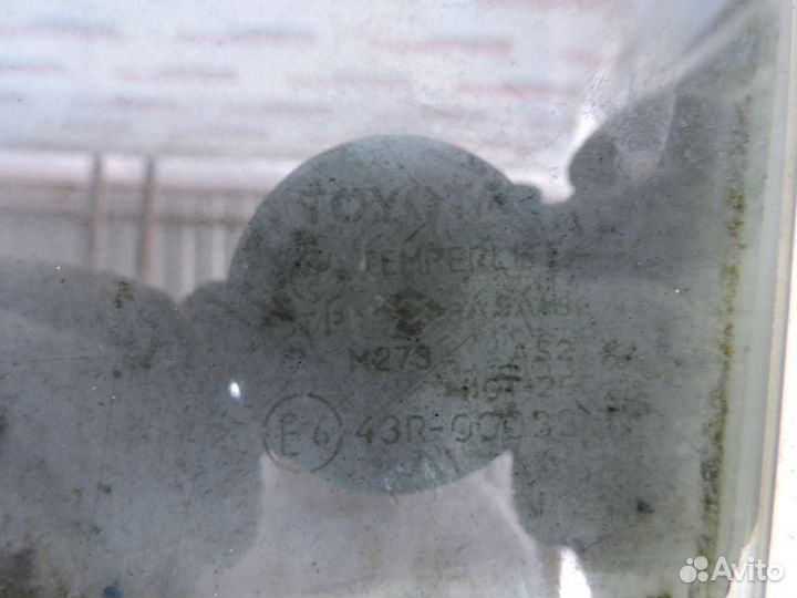 Стекло двери задней правой Toyota Corolla E100 199