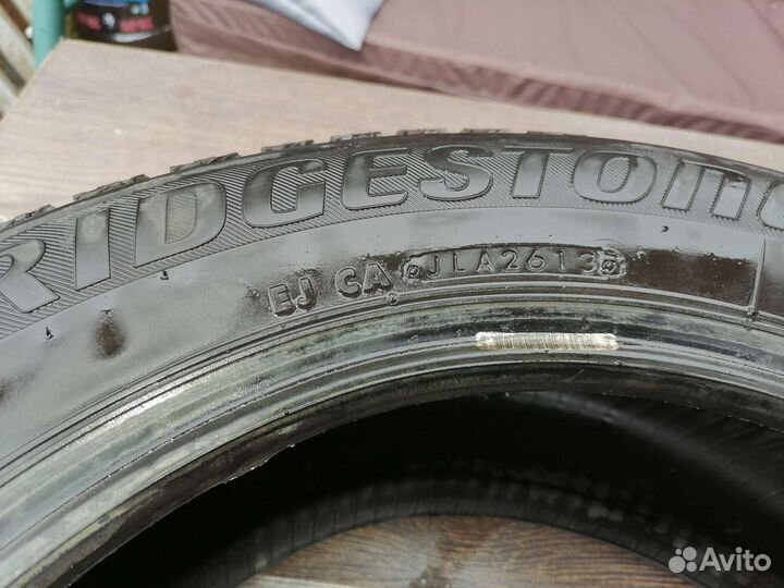Bridgestone Blizzak Spike-01 185/60 R15 84G