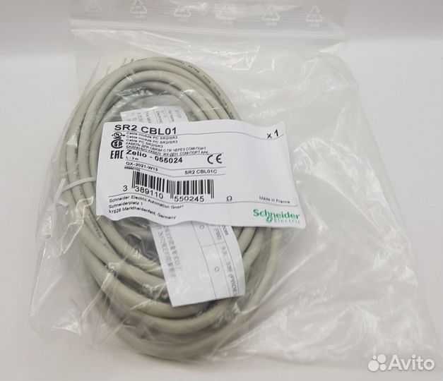 SR2CBL01 кабель SUB-D для реле Zelio Logic