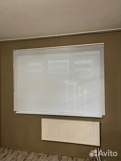 Горизонтальные алюминиевые жалюзи