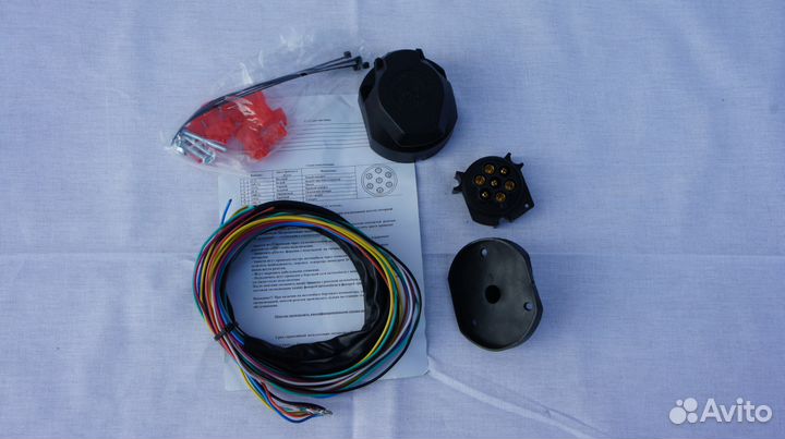 Продам розетку для фаркопа (тсу)