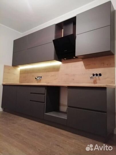 Кухня матовая серая, без ручек