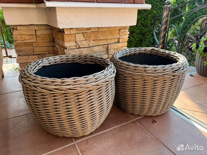 Кашпо для цветов