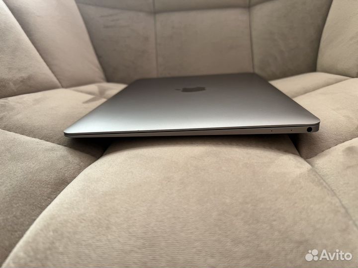 Apple MacBook 12 retina 2017 (256 GB)