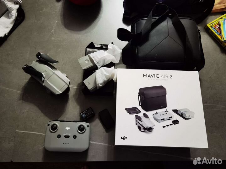 Квадрокоптер Dji mavic air2 combo
