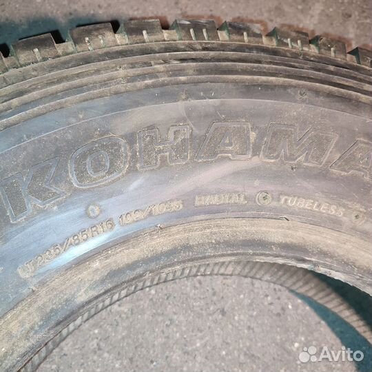 Yokohama geolandar LT235/85/16 A/T