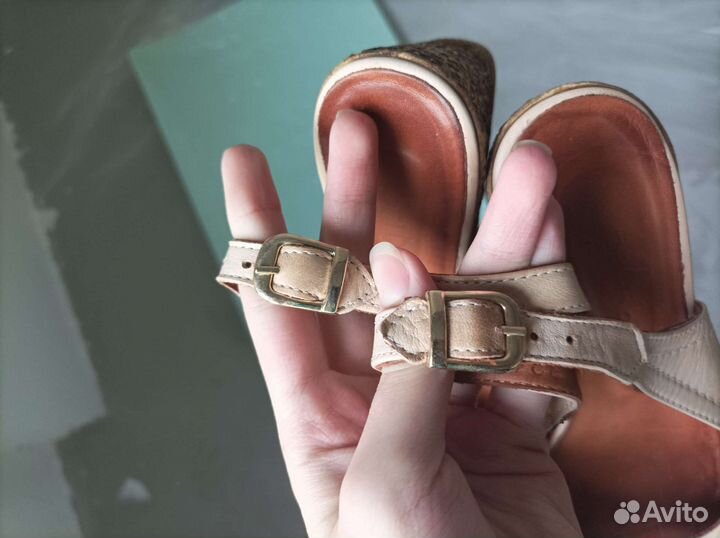 Босоножки натуральная кожа 37