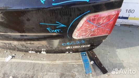 Дверь 3-5 toyota avensis T27 (DBG23GF01)