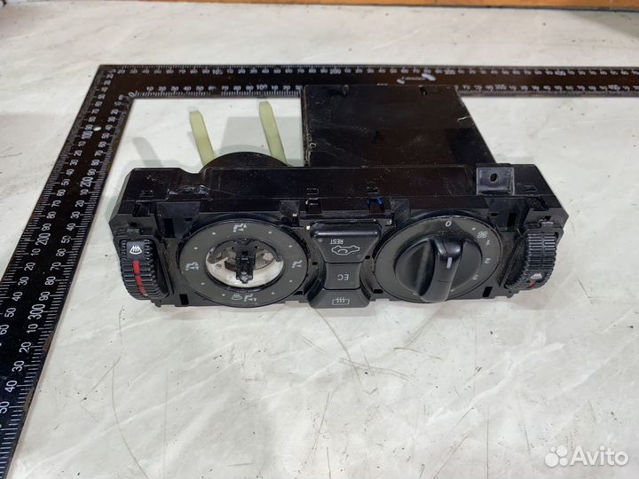 Блок управления печкой mercedes w210