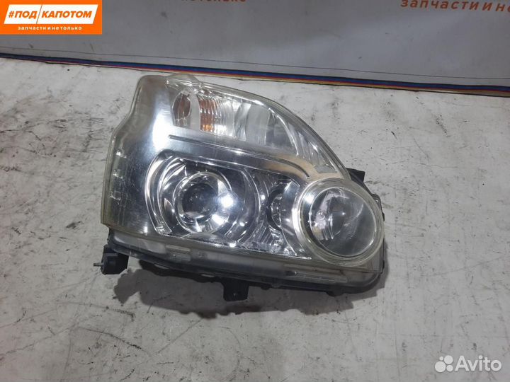Фара Ксенон прав. Nissan X-Trail T31 2007