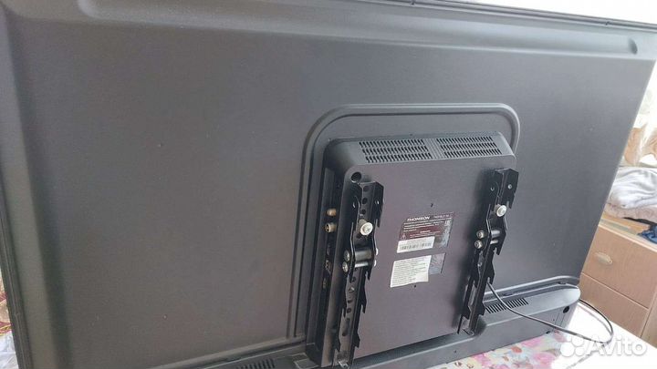 Телевизор smart tv Thomson T40FSL5130