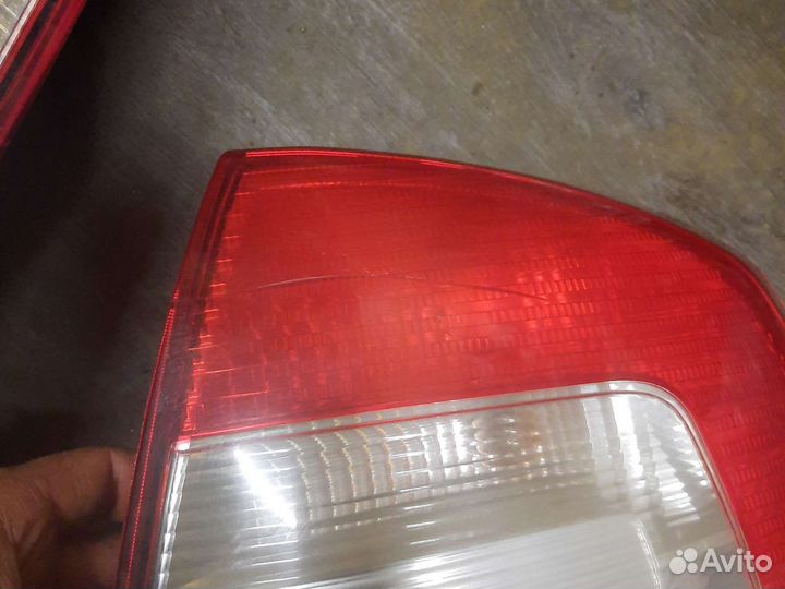 Фонарь задний правый Skoda Octavia A5 08-13