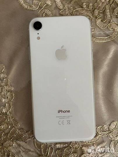 iPhone Xr, 64 ГБ