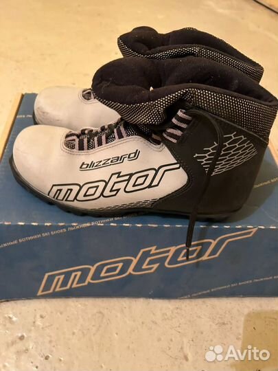 Лыжи с ботинками 38 размер