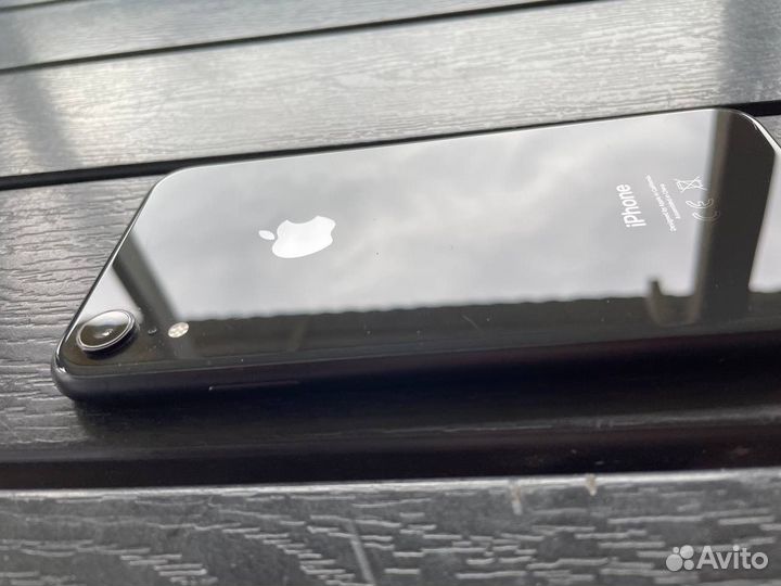 iPhone Xr, 128 ГБ
