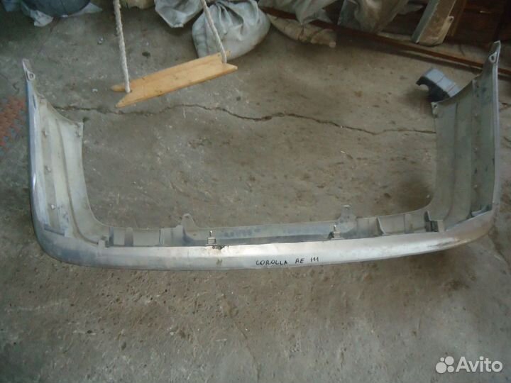 Бампер задний toyota corolla AE111