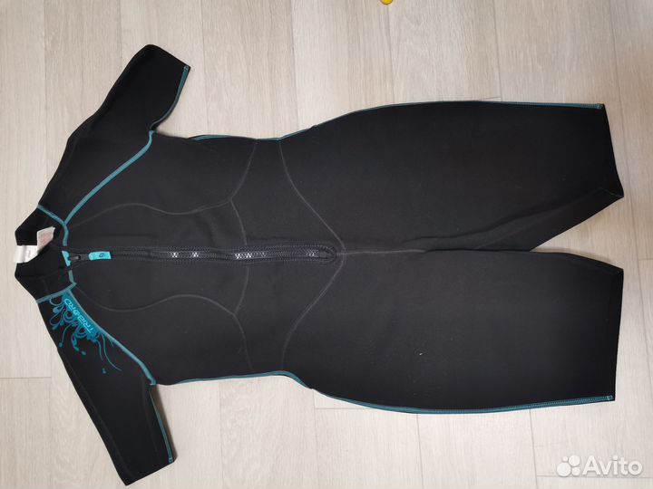 Гидрокостюм для дайвинга