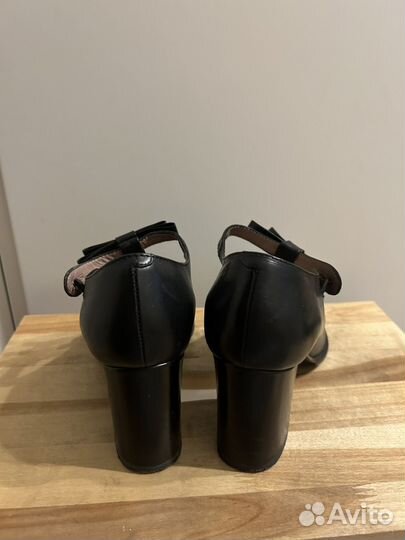 Туфли женские 37 размер натуральная кожа