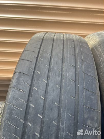 Yokohama BluEarth-XT AE61 235/65 R18