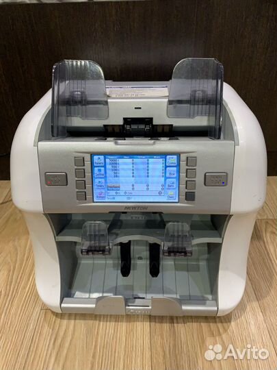 Сортировщик/счетчик банкнот Kisan newton F