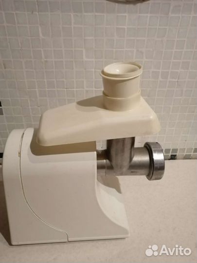 Мясорубка электрическая новая