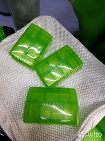 Контейнеры для хранения витамин, лекарств